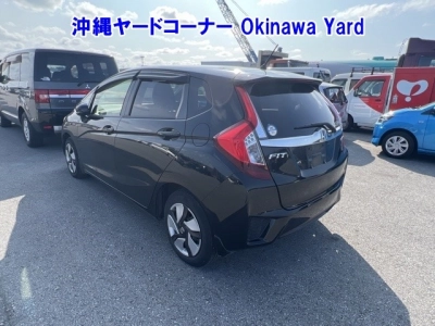 HONDA FIT HYBRID — фото
