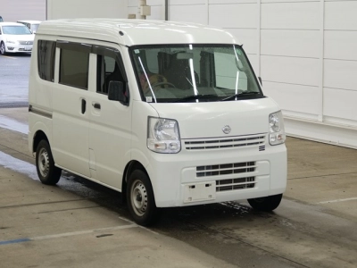 NISSAN NV100 CLIPPER — фото