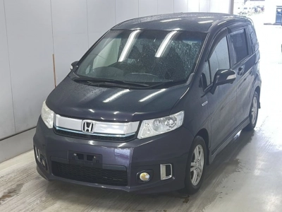 HONDA FREED HYBRID — фото