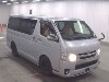 TOYOTA HIACE VAN — фото