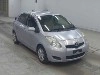 TOYOTA VITZ — фото