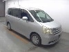 TOYOTA NOAH — фото