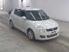 SUZUKI SWIFT — фото