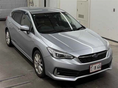 SUBARU IMPREZA SPORT HYBRID — фото