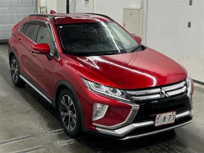 MITSUBISHI ECLIPSE CROSS — фото