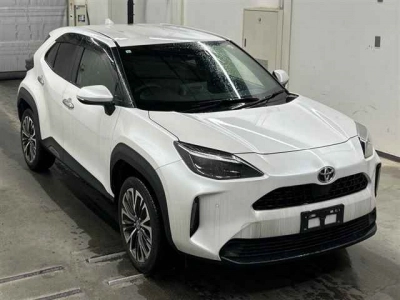 TOYOTA YARIS CROSS — фото