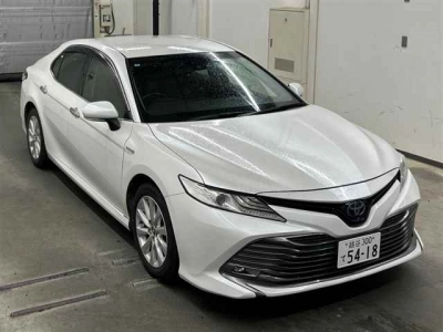 TOYOTA CAMRY — фото