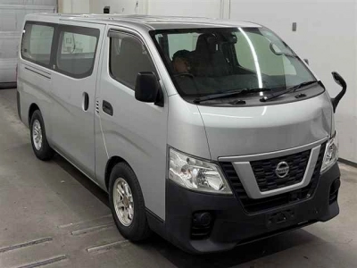 NISSAN NV350 CARAVAN — фото
