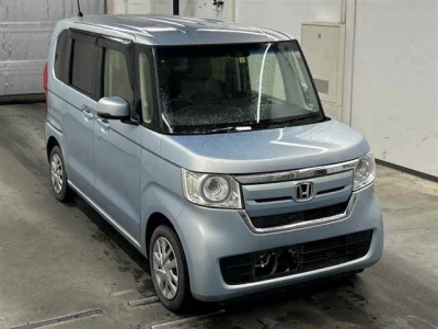 HONDA N BOX — фото
