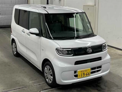 DAIHATSU TANTO — фото