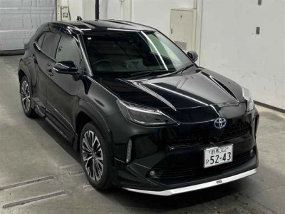 TOYOTA YARIS CROSS — фото