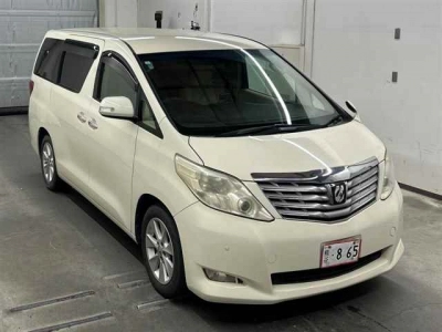TOYOTA ALPHARD — фото
