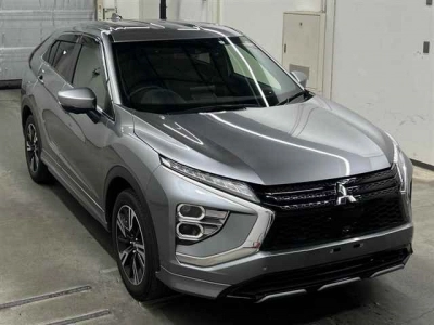 MITSUBISHI ECLIPSE CROSS — фото