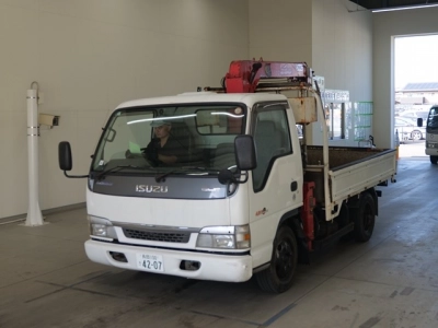 ISUZU ELF — фото
