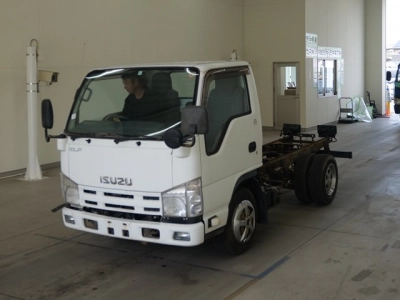 ISUZU ELF — фото