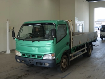 HINO DUTRO — фото