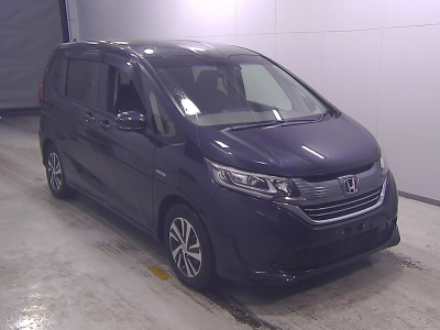 HONDA FREED — фото