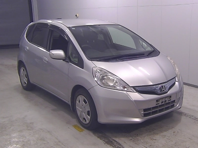 HONDA FIT — фото