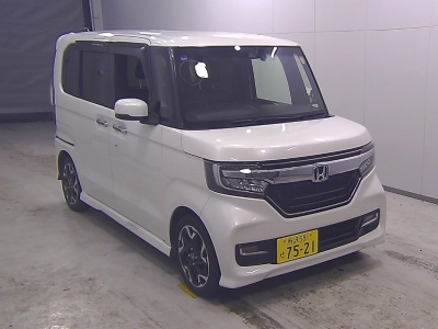 HONDA N BOX — фото