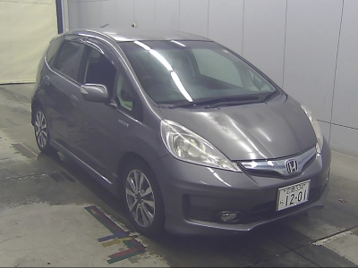 HONDA FIT — фото