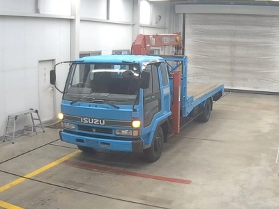 ISUZU FORWARD — фото