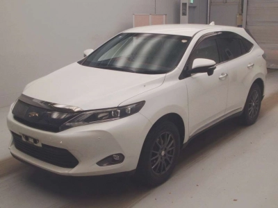 TOYOTA HARRIER — фото