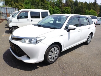 TOYOTA COROLLA FIELDER — фото