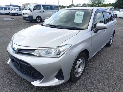 TOYOTA COROLLA FIELDER — фото