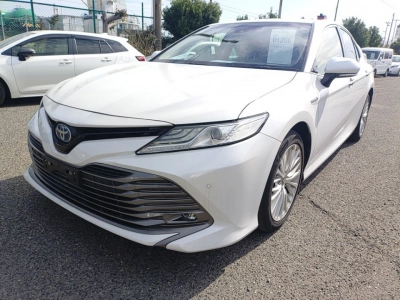 TOYOTA CAMRY — фото