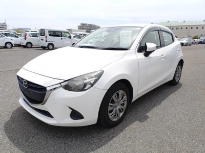 MAZDA DEMIO — фото