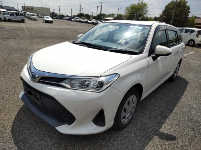 TOYOTA COROLLA FIELDER — фото