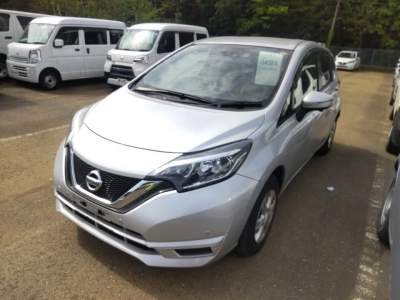 NISSAN NOTE — фото