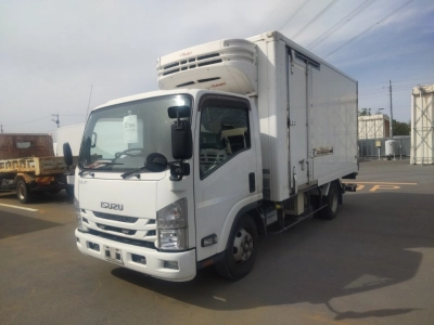 ISUZU ELF — фото