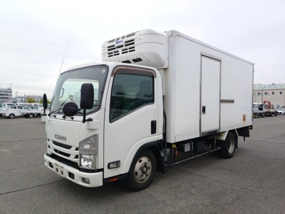 ISUZU ELF — фото