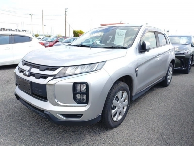 MITSUBISHI RVR