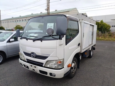 HINO DUTRO — фото