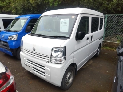 NISSAN NV100 CLIPPER — фото