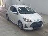 TOYOTA YARIS — фото