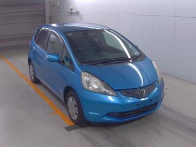 HONDA FIT — фото