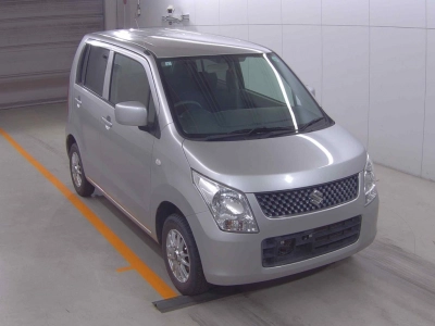 SUZUKI WAGON R — фото