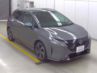 NISSAN AURA — фото