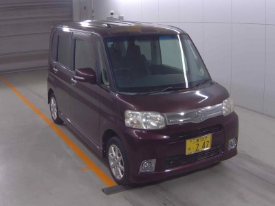 DAIHATSU TANTO — фото
