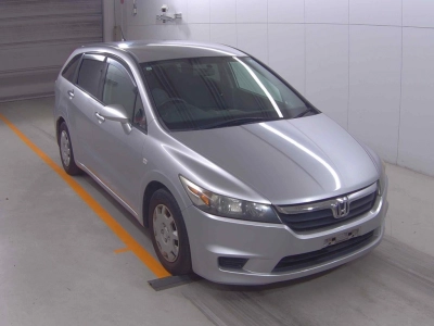 HONDA STREAM — фото