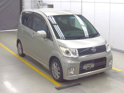 DAIHATSU MOVE — фото