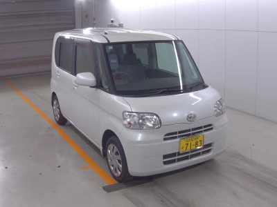 DAIHATSU TANTO — фото