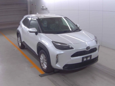TOYOTA YARIS CROSS — фото