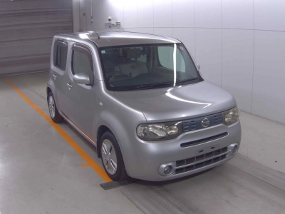 NISSAN CUBE — фото