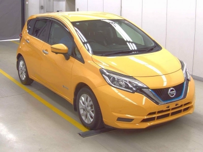 NISSAN NOTE — фото