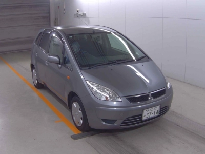 MITSUBISHI COLT PLUS — фото