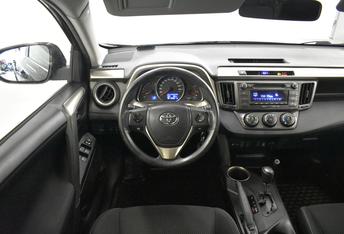 Toyota RAV4, IV (XA40)